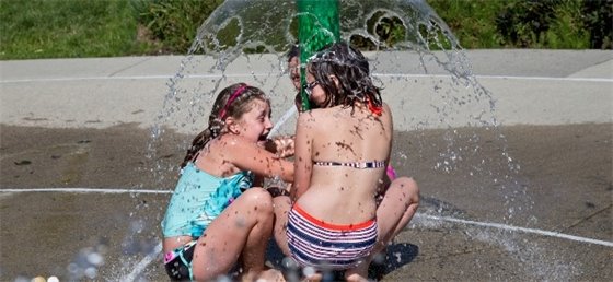 Kids at spray park