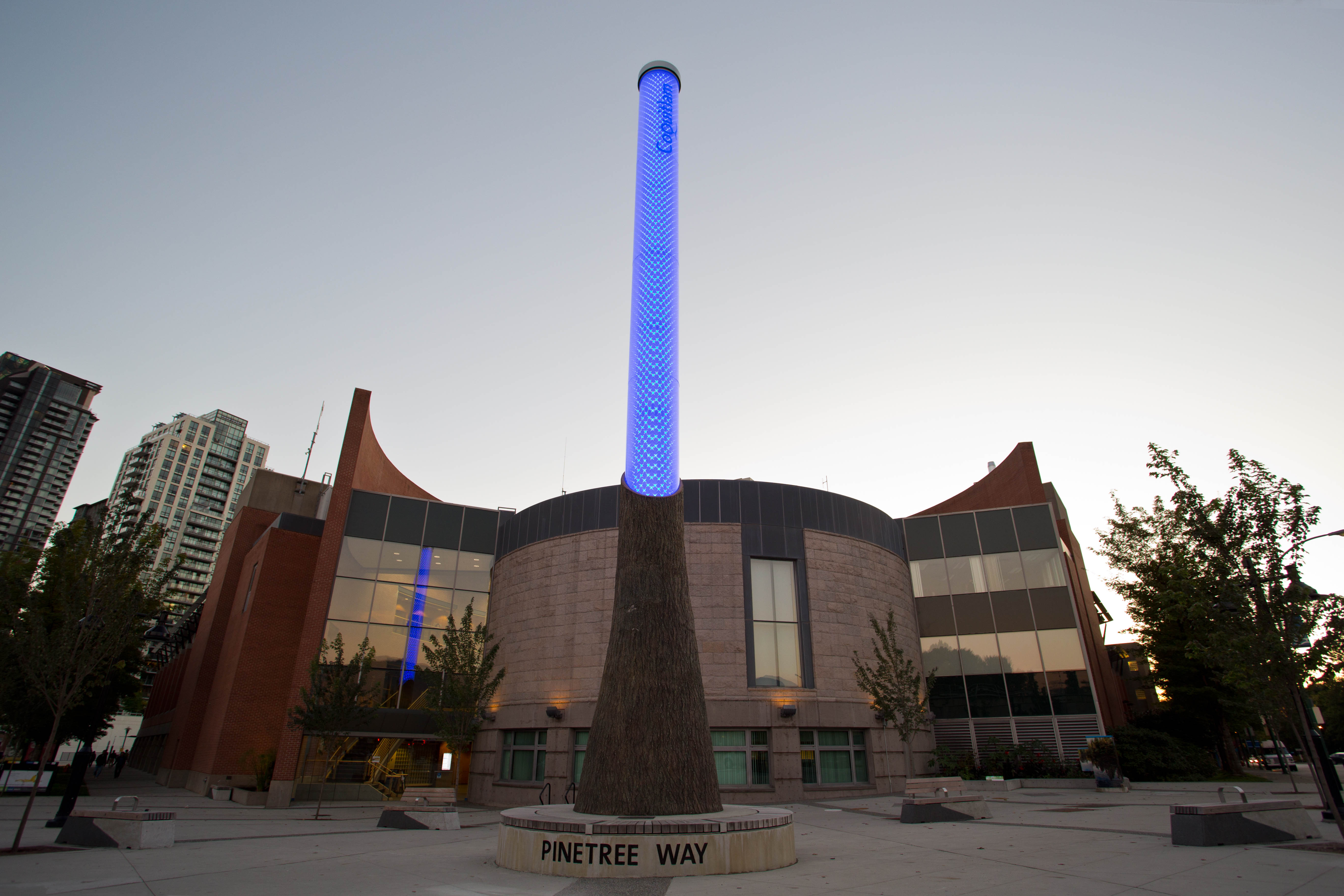 Light Column - Coquitlam Blue-Yellow Transition 4