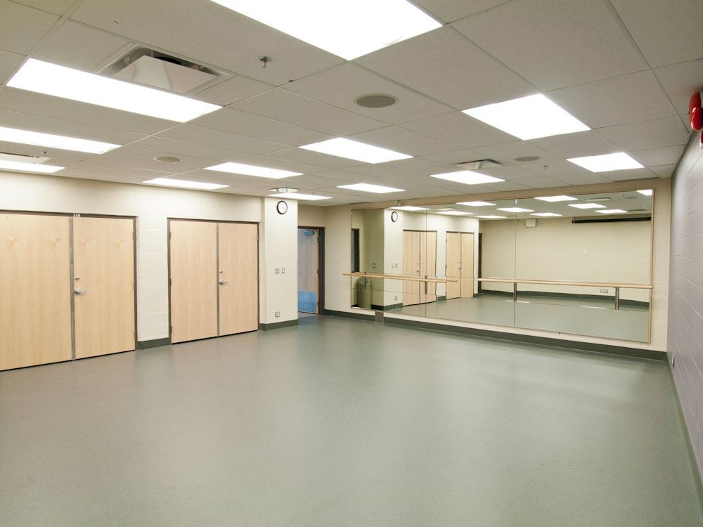 Poirier Sport and Leisure Complex - Room 1