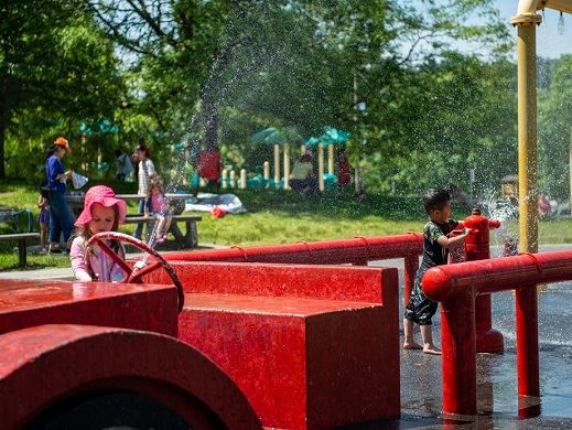 Town Centre Park Spray Park - Newsflash