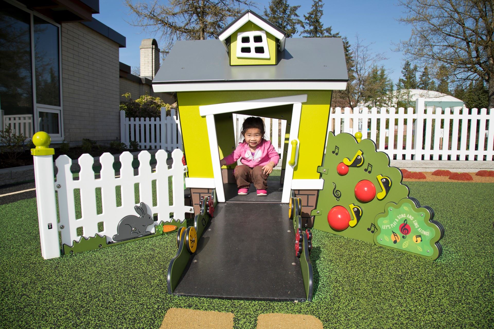 Poirier Community Centre Tot Lot - News Flash Image - IB